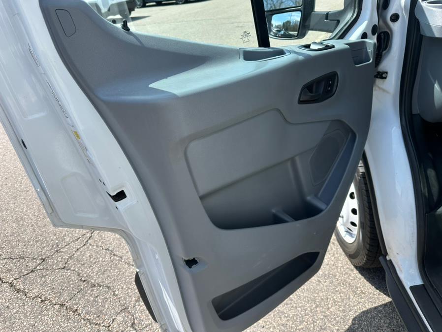 2018 Ford Transit Cutaway Base - Photo 8