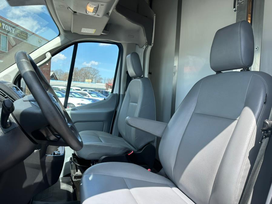 2018 Ford Transit Cutaway Base - Photo 10