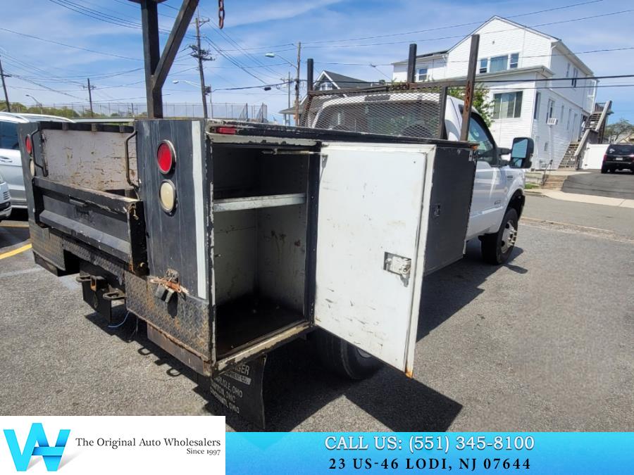 2005 Ford F-350 Super Duty Chassis Cab XL - Photo 13