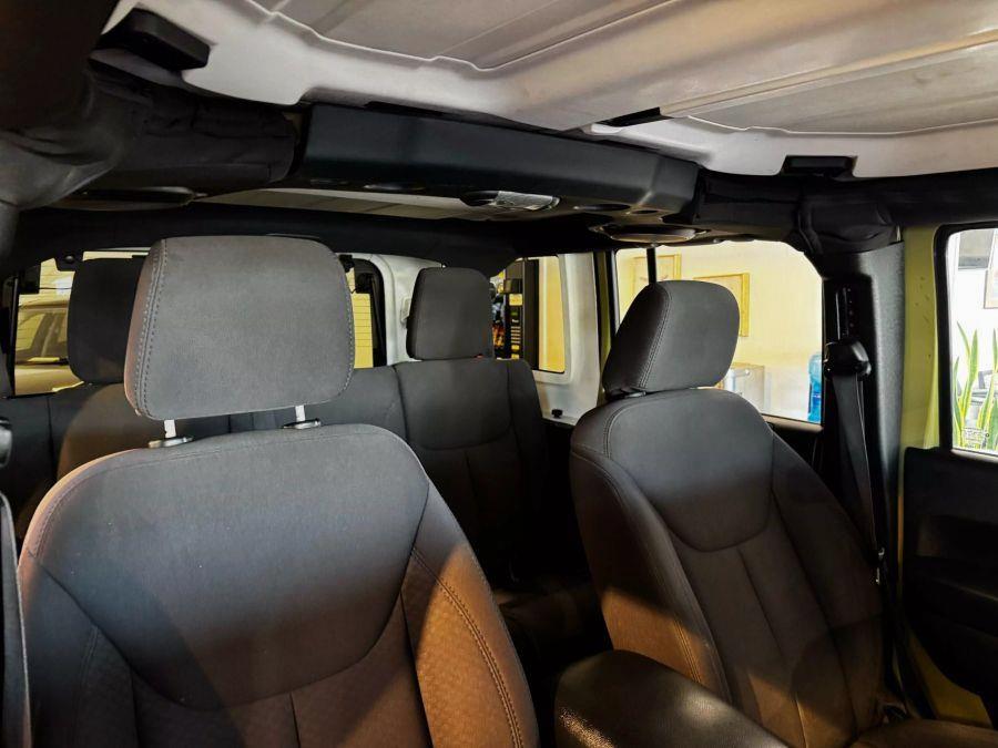 2013 Jeep Wrangler Unlimited Sport - Photo 27