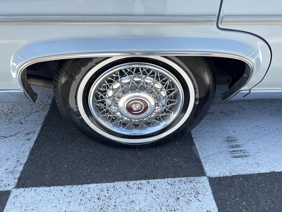 1989 Cadillac Brougham - Photo 11