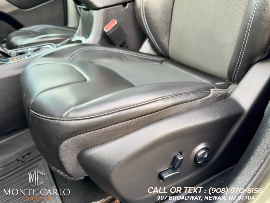 2021 Jeep Cherokee Latitude Plus - Photo 24