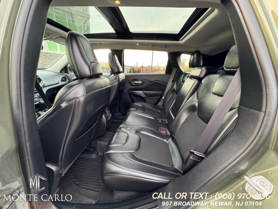 2021 Jeep Cherokee Latitude Plus - Photo 30