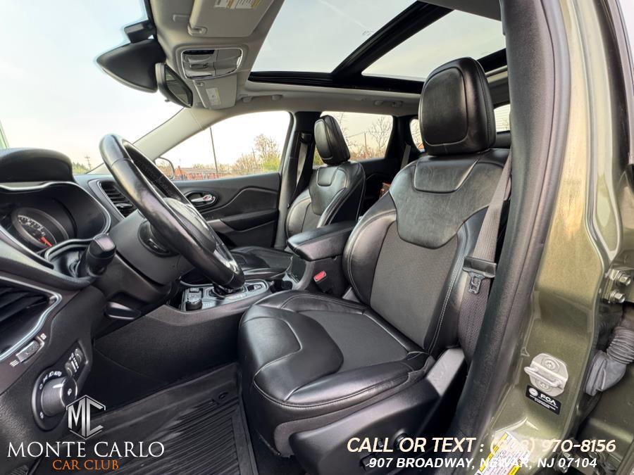 2021 Jeep Cherokee Latitude Plus - Photo 22