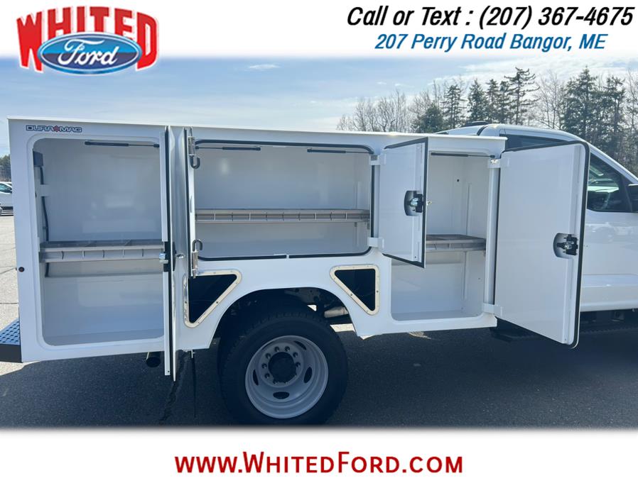 2025 Ford F-550 Super Duty Chassis Cab XL - Photo 9