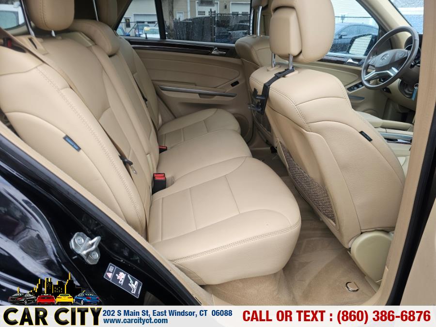 2011 Mercedes-Benz M-Class ML350 - Photo 12