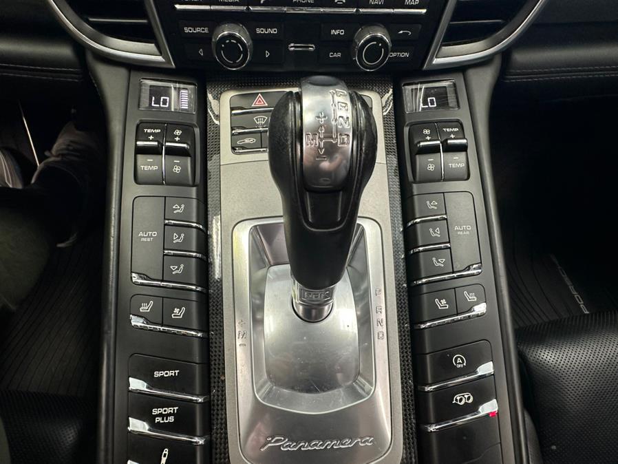 2016 Porsche Panamera GTS - Photo 47