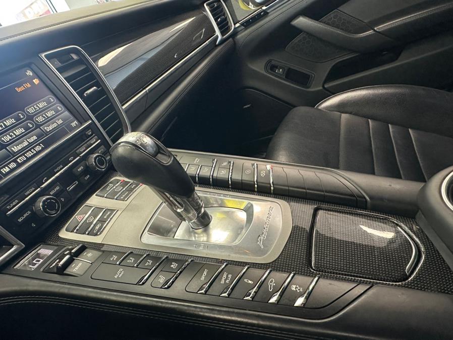 2016 Porsche Panamera GTS - Photo 55