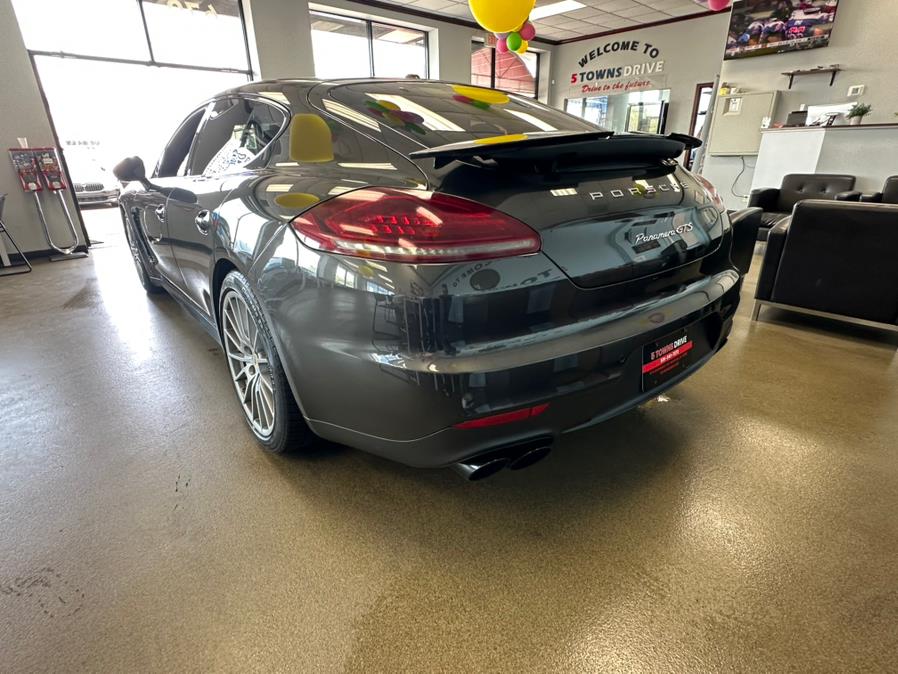2016 Porsche Panamera GTS - Photo 8