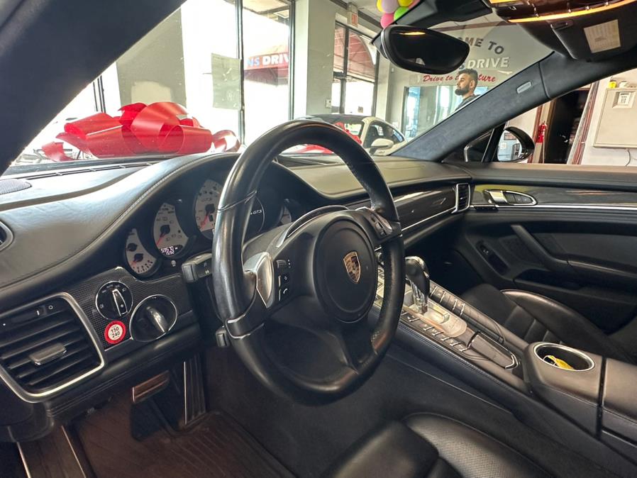 2016 Porsche Panamera GTS - Photo 20