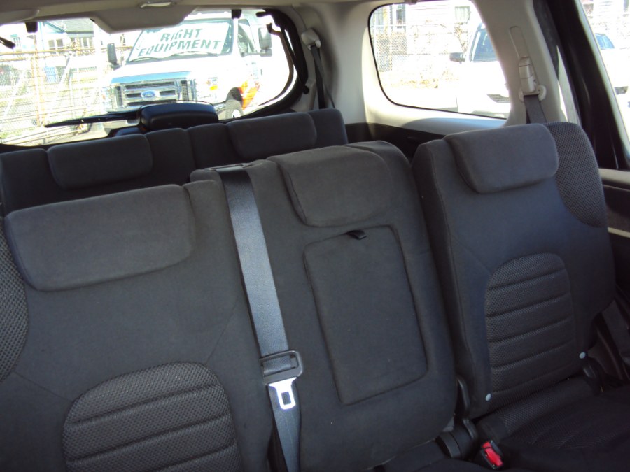 2010 Nissan Pathfinder SE - Photo 17