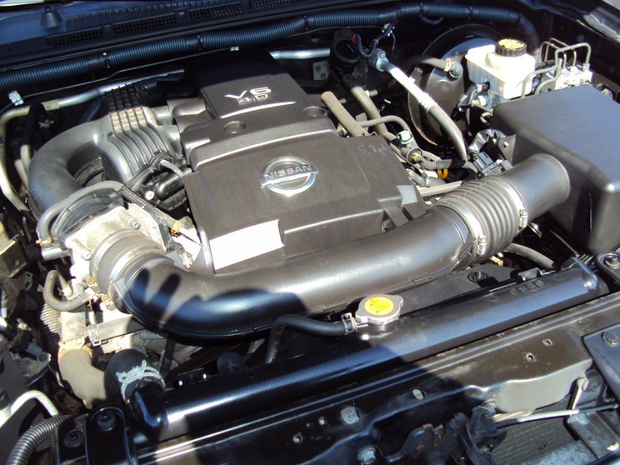 2010 Nissan Pathfinder SE - Photo 14