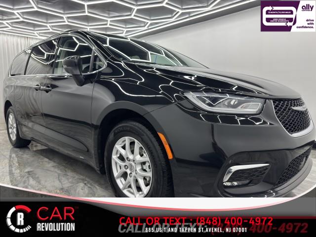 2023 Chrysler Pacifica Touring L, available for sale in Avenel, New Jersey | Car Revolution. Avenel, New Jersey