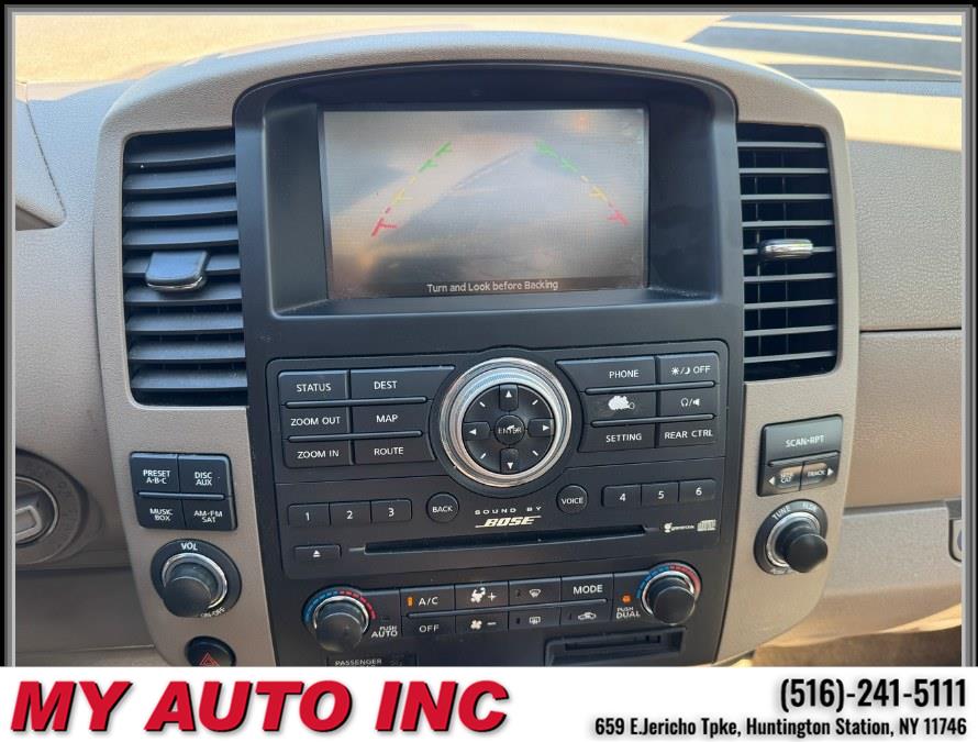 2011 Nissan Pathfinder LE - Photo 17
