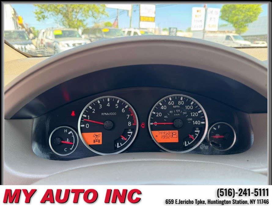 2011 Nissan Pathfinder LE - Photo 18