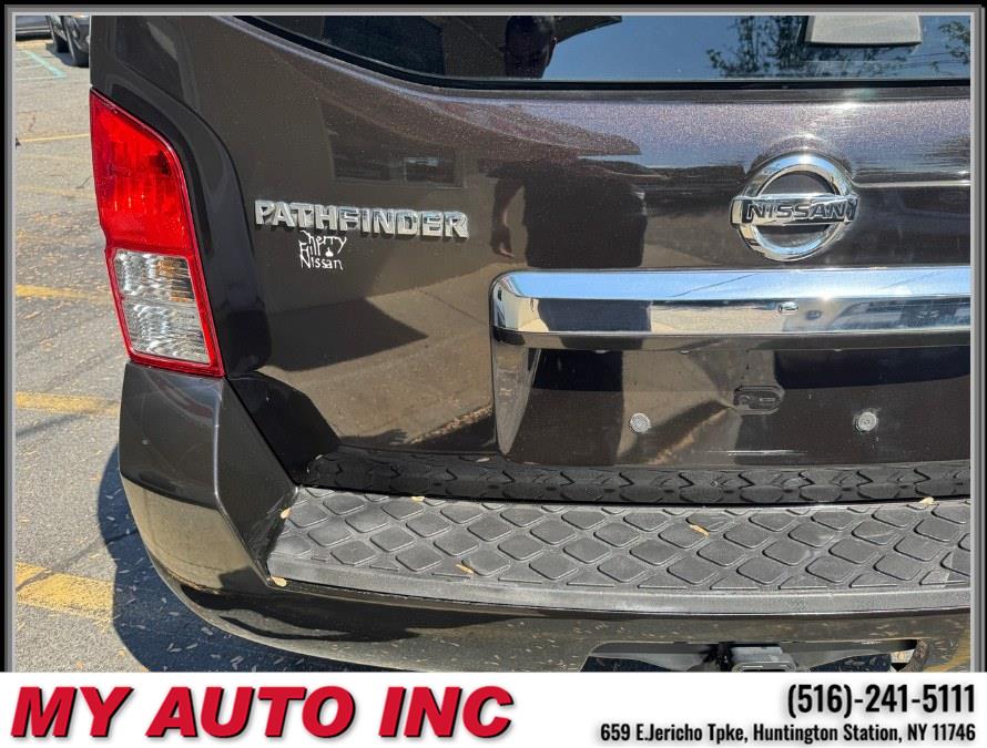 2011 Nissan Pathfinder LE - Photo 37