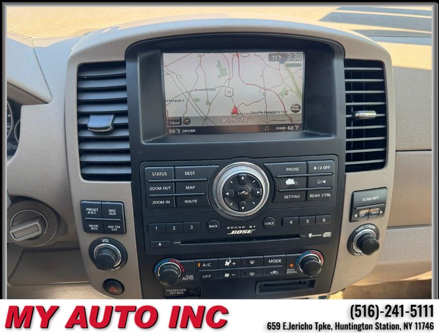 2011 Nissan Pathfinder LE - Photo 16