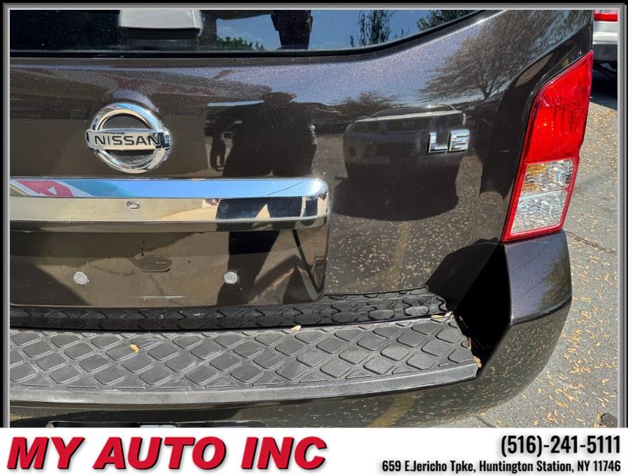 2011 Nissan Pathfinder LE - Photo 38