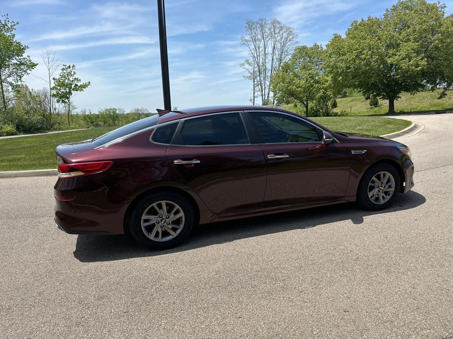 2020 Kia Optima LX - Photo 8