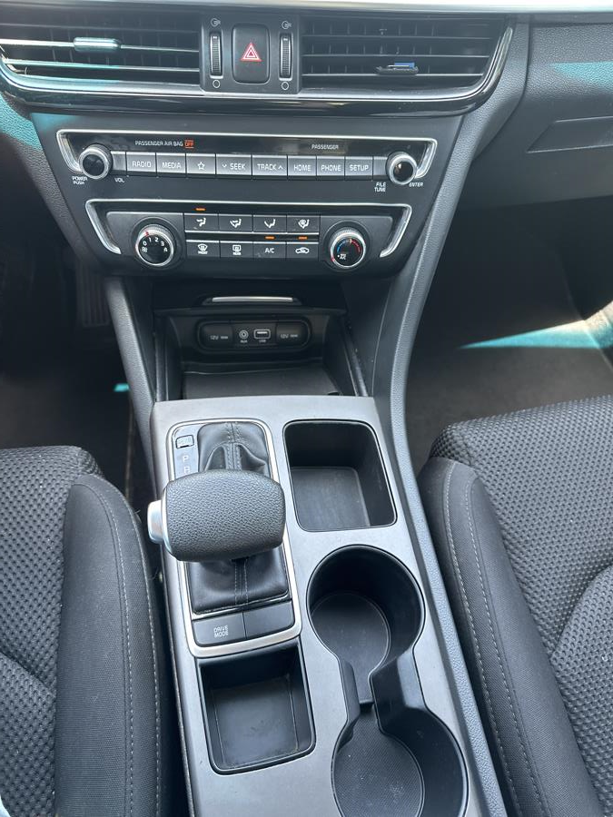 2020 Kia Optima LX - Photo 19