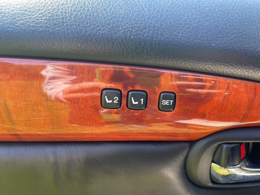 2002 Lexus SC 430 - Photo 18