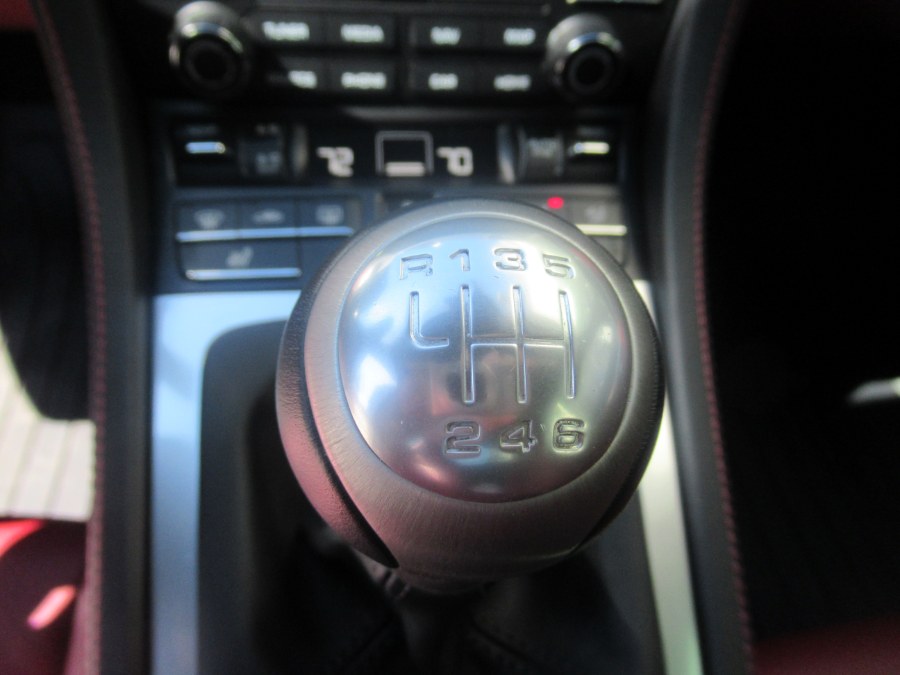 2023 Porsche 718 GTS - Photo 9