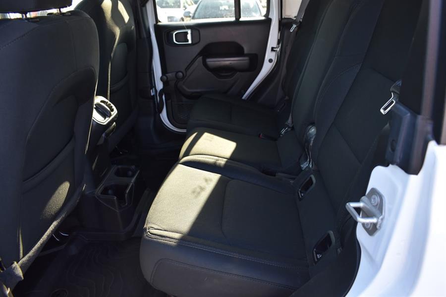 2021 Jeep Gladiator Sport - Photo 12