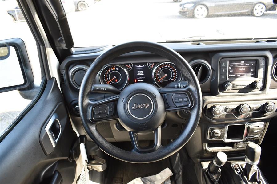 2021 Jeep Gladiator Sport - Photo 16