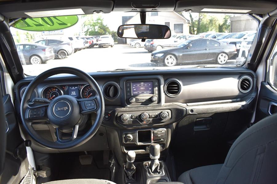 2021 Jeep Gladiator Sport - Photo 17