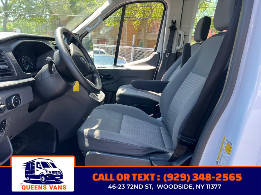 2023 Ford Transit Passenger Van XLT - Photo 31
