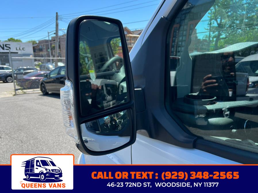 2023 Ford Transit Passenger Van XLT - Photo 16