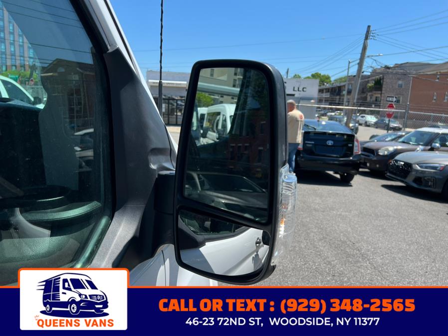 2023 Ford Transit Passenger Van XLT - Photo 12