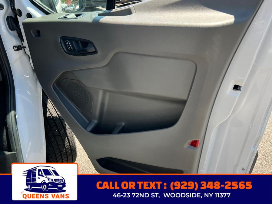 2023 Ford Transit Passenger Van XLT - Photo 28