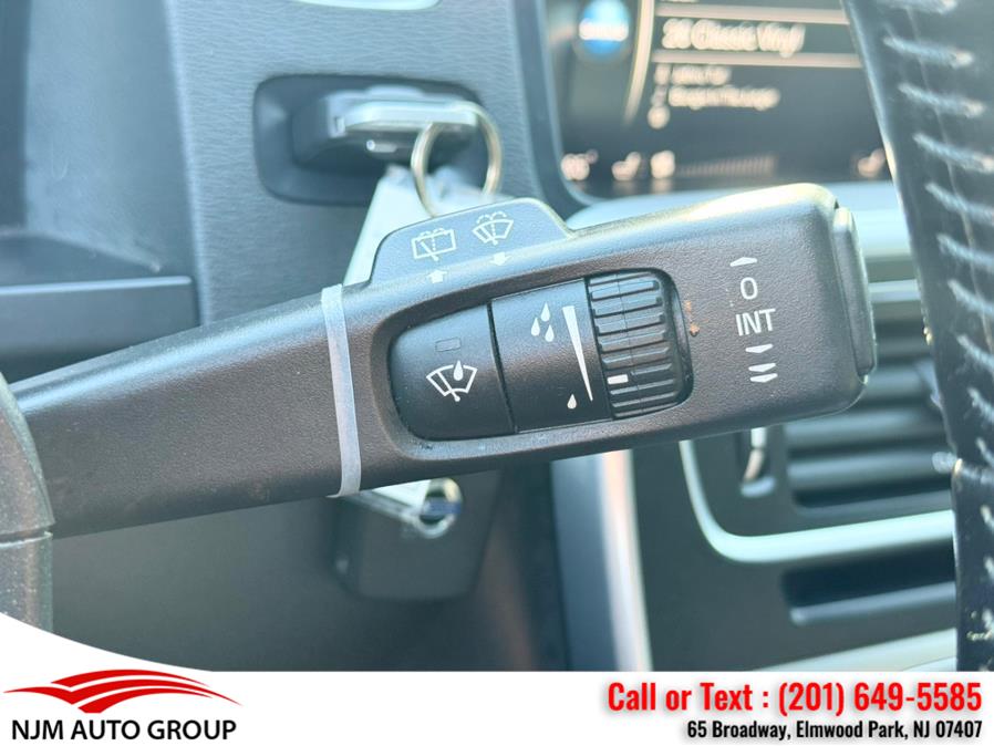 2017 Volvo V60 Premier - Photo 28