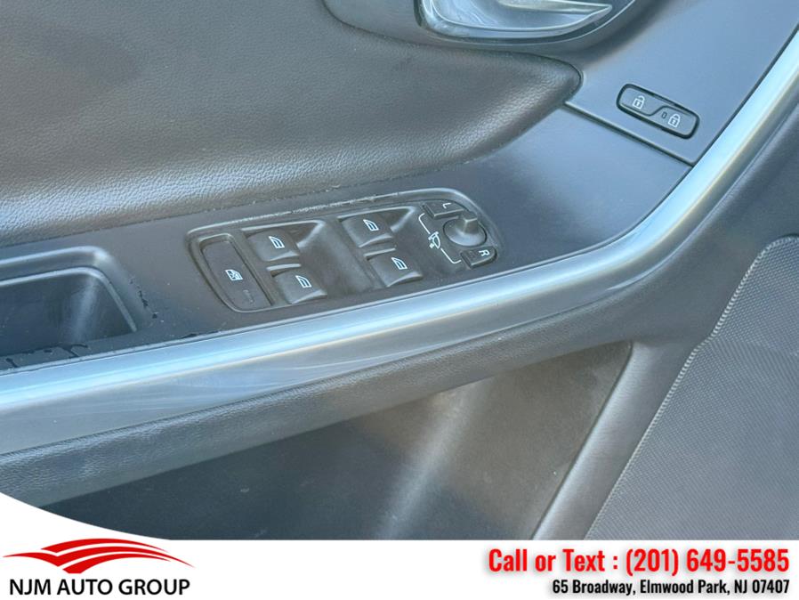 2017 Volvo V60 Premier - Photo 20