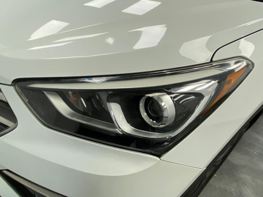 2017 Hyundai Santa Fe Sport 2.0T - Photo 10