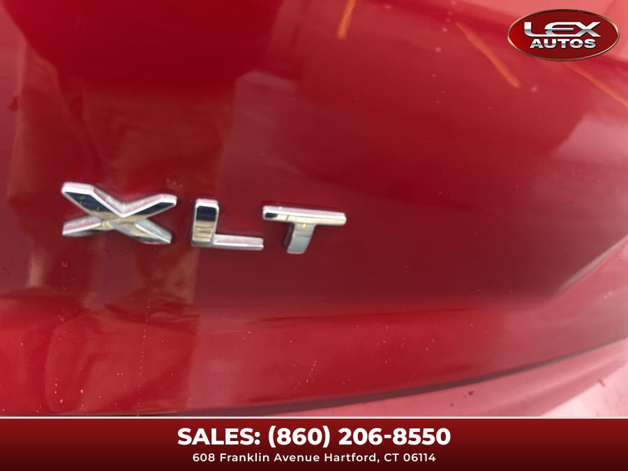 2016 Ford Explorer XLT - Photo 18