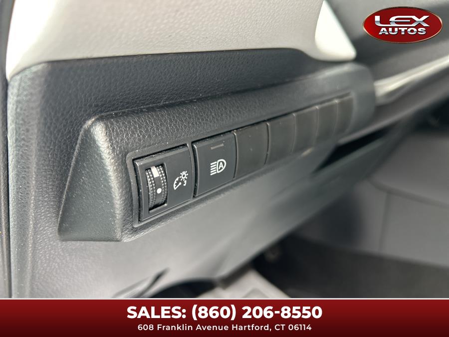 2021 Toyota Corolla SE - Photo 19