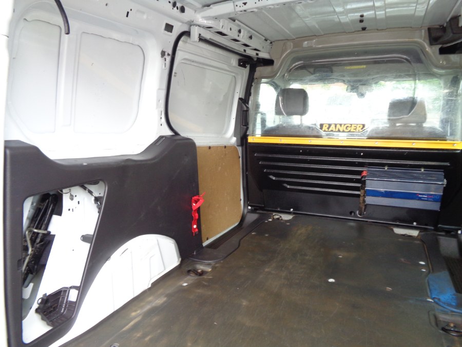 2017 Ford Transit Connect XL - Photo 18