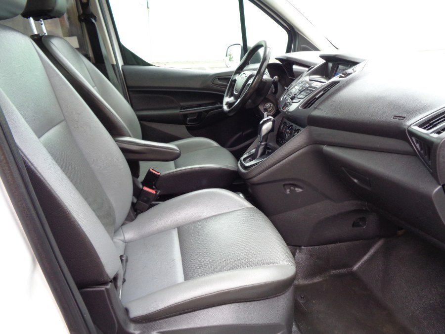 2017 Ford Transit Connect XL - Photo 12