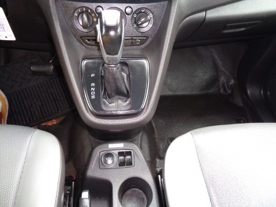 2017 Ford Transit Connect XL - Photo 11