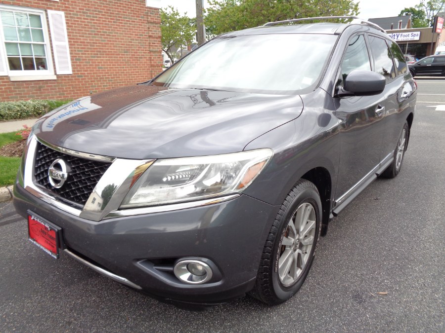 2014 Nissan Pathfinder SL 4WD's photo