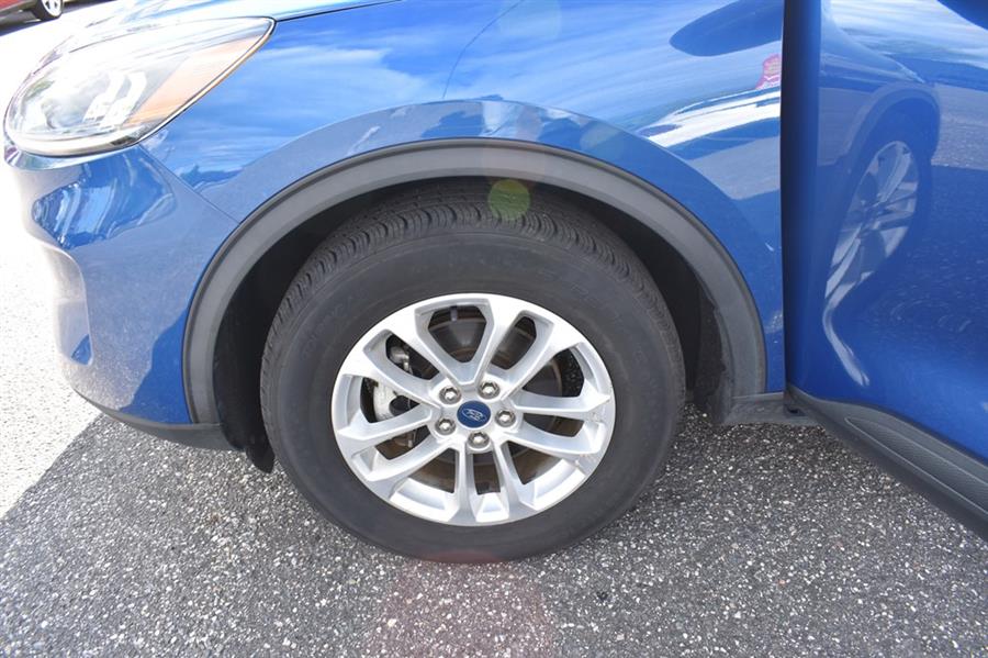 2022 Ford Escape SE - Photo 23