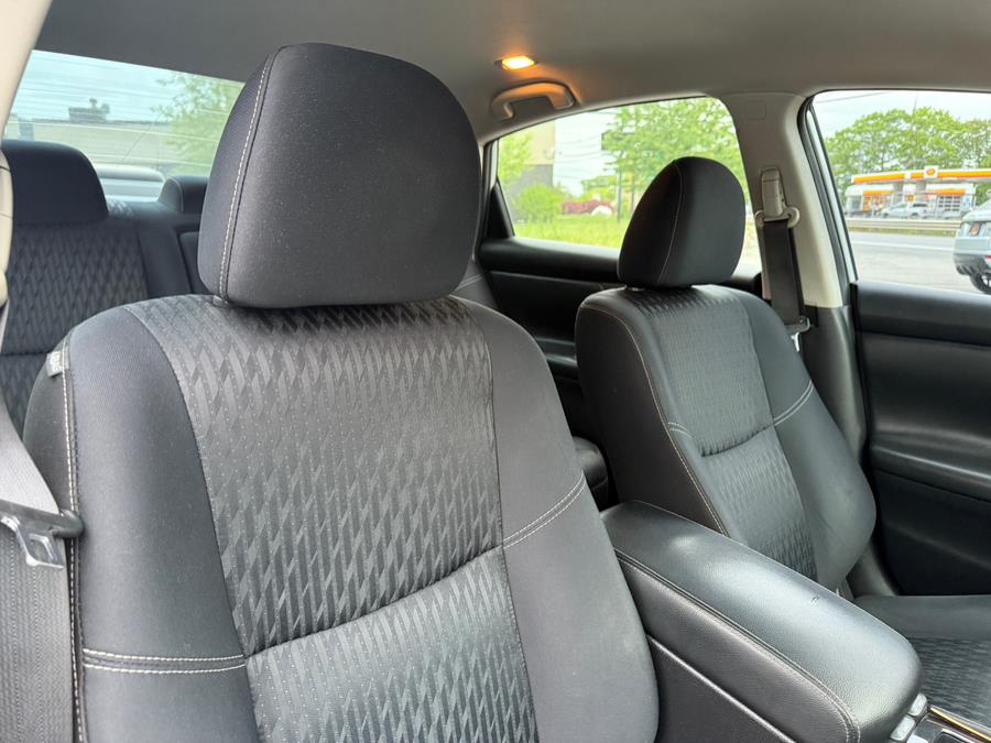 2018 Nissan Altima SV - Photo 12