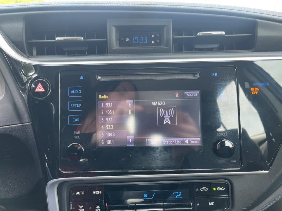 2019 Toyota Corolla SE - Photo 21