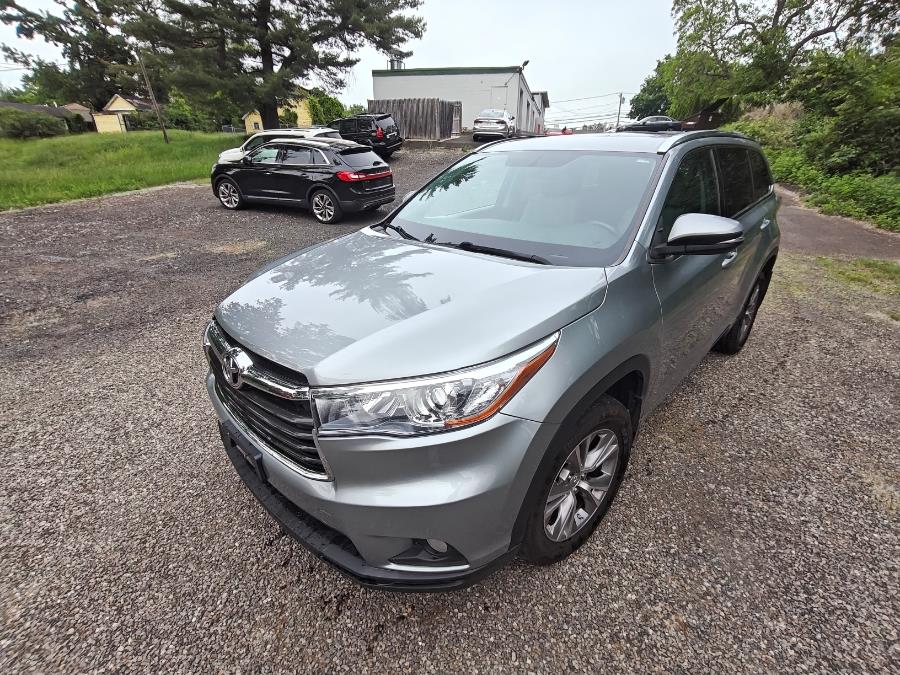 2015 Toyota Highlander XLE - Photo 13