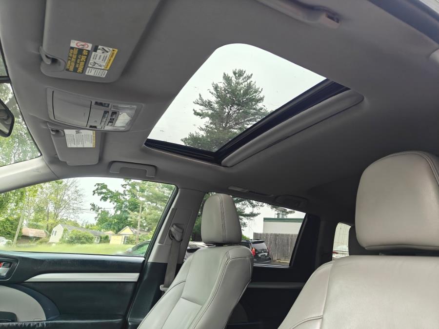 2015 Toyota Highlander XLE - Photo 29