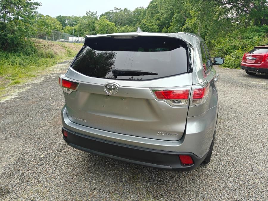2015 Toyota Highlander XLE - Photo 7