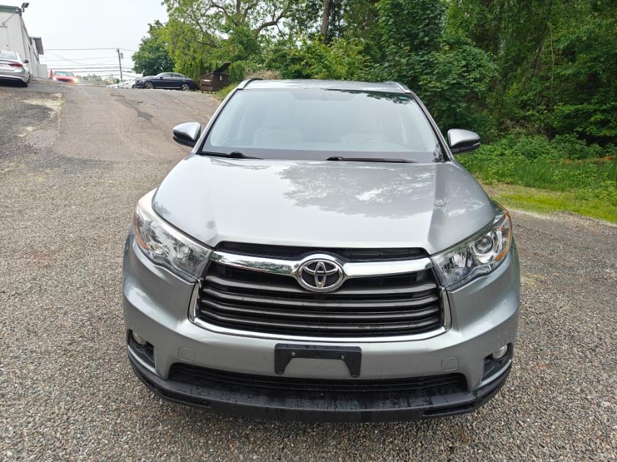 2015 Toyota Highlander XLE - Photo 4
