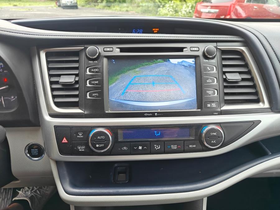 2015 Toyota Highlander XLE - Photo 31